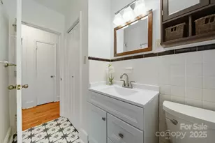 4583 Woodlark Ln, Charlotte, NC 28211 - Photo 19