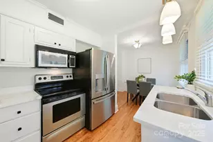 4583 Woodlark Ln, Charlotte, NC 28211 - Photo 11