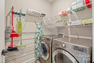 8631 Profit Ln, Charlotte, NC 28215 - Photo 17