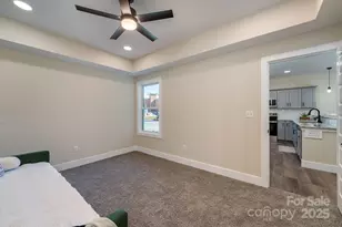 143 Carver St, Brevard, NC 28712 - Photo 21