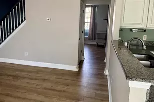 2018 Southwind Dr, Charlotte, NC 28216 - Photo 15