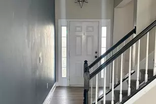 2018 Southwind Dr, Charlotte, NC 28216 - Photo 3