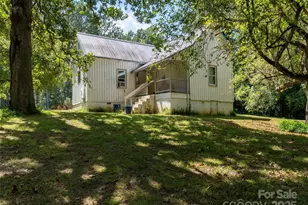 1343 Solen Williams Rd, Tryon, NC 28782 - Photo 3