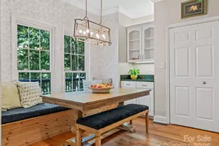 113 Ballantree Dr, Asheville, NC 28803 - Photo 9