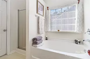 3015 Hendricks Chapel Ln, Charlotte, NC 28216 - Photo 21