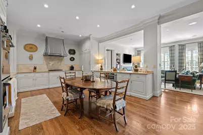 168 Cherokee Road, Charlotte, NC 28207 - Photo 15