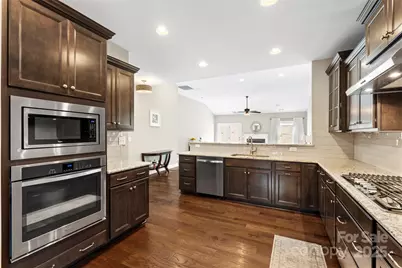 2934 Hiddenbrook Way, Fort Mill, SC 29707 - Photo 11