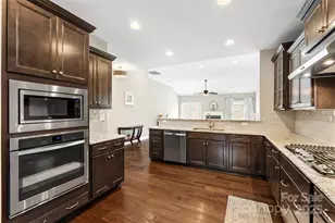 2934 Hiddenbrook Way, Fort Mill, SC 29707 - Photo 11