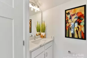 345 E Cama St, Charlotte, NC 28217 - Photo 21