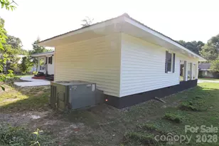 1205 Camden Rd, Wadesboro, NC 28170 - Photo 35