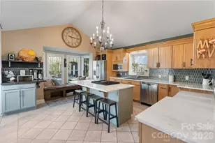 214 Ridgeway Dr, Taylorsville, NC 28681 - Photo 13