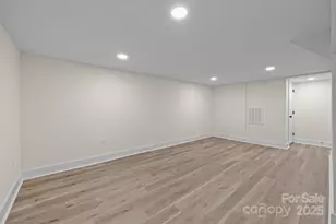 321 W 14th St, Salisbury, NC 28144 - Photo 19