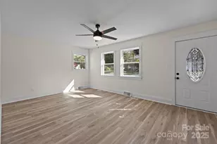 321 W 14th St, Salisbury, NC 28144 - Photo 9