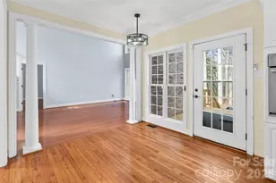 321 Forbes Ct, Clover, SC 29710 - Photo 9