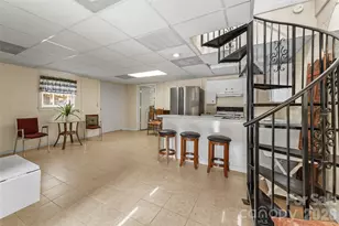 214 Locust Cove Rd, Marion, NC 28752 - Photo 37