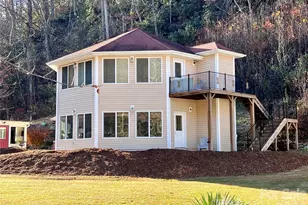 214 Locust Cove Rd, Marion, NC 28752 - Photo 3