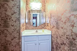 9209 Mcalwaine Preserve Ave, Charlotte, NC 28277 - Photo 15