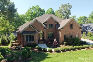 107 Nautilus Ct, Troutman, NC 28166 - Photo 3