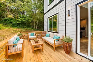 80 Upper Moffitt Rd, Asheville, NC 28805 - Photo 35