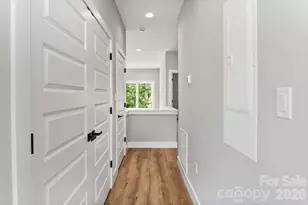 80 Upper Moffitt Rd, Asheville, NC 28805 - Photo 19