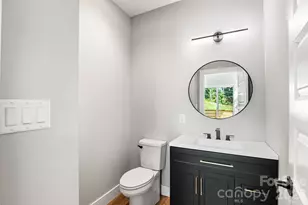 80 Upper Moffitt Rd, Asheville, NC 28805 - Photo 13