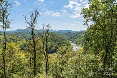 386 Old Log Road, Green Mountain, NC 28740 - Photo 35