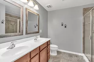 1098 King's Bottom Dr, Fort Mill, SC 29715 - Photo 9