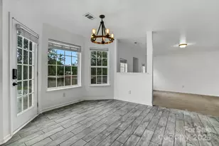 305 White Water Dr, Rock Hill, SC 29732 - Photo 9