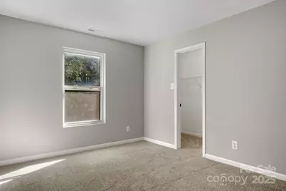 6007 Shortleaf Pine Court, Charlotte, NC 28215 - Photo 37