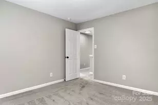 6007 Shortleaf Pine Ct, Charlotte, NC 28215 - Photo 41