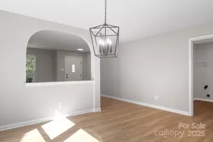 6007 Shortleaf Pine Ct, Charlotte, NC 28215 - Photo 5