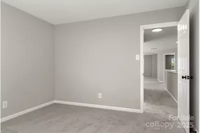 6007 Shortleaf Pine Court, Charlotte, NC 28215 - Photo 39