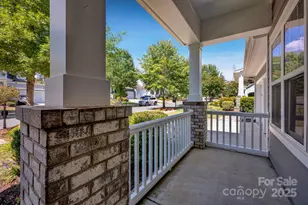 11633 Bradford Park Dr, Davidson, NC 28036 - Photo 3