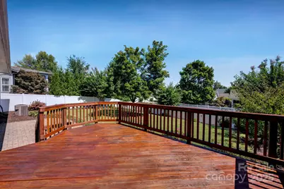 11633 Bradford Park Drive, Davidson, NC 28036 - Photo 9