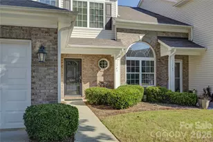 11743 Stockdale Ct, Pineville, NC 28134 - Photo 1