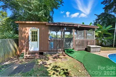 955 Hickory Nut Street, Charlotte, NC 28205 - Photo 29