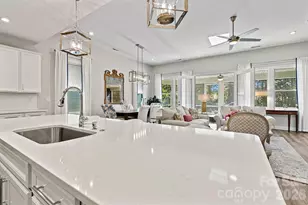 12508 Old Iron Ln, Charlotte, NC 28215 - Photo 15