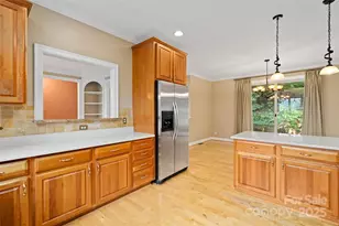 23 Clear Vista Dr, Asheville, NC 28805 - Photo 15