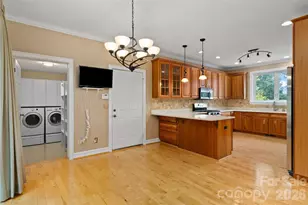 23 Clear Vista Dr, Asheville, NC 28805 - Photo 15