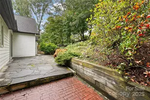 23 Clear Vista Dr, Asheville, NC 28805 - Photo 41