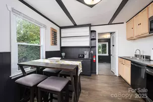 92 Stewart St, Asheville, NC 28806 - Photo 7