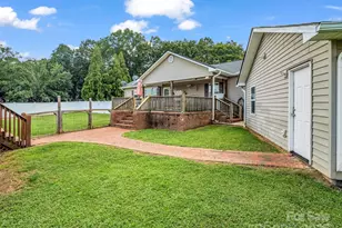 261 Faye Toney Rd, Mooresboro, NC 28114 - Photo 5