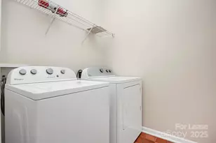 10323 Dominion Village Dr, Charlotte, NC 28269 - Photo 13