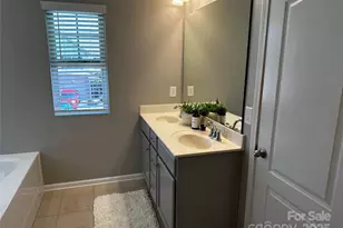 350 Kennebel Pl, Fort Mill, SC 29715 - Photo 19