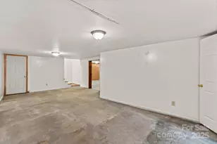 991 Fairway Dr, Kannapolis, NC 28081 - Photo 37