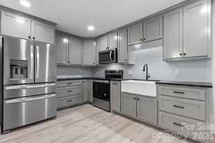 2366 W Paradise Harbor Dr, Connelly Springs, NC 28612 - Photo 37