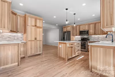 2366 W Paradise Harbor Drive, Connelly Springs, NC 28612 - Photo 15