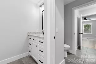 2366 W Paradise Harbor Dr, Connelly Springs, NC 28612 - Photo 31