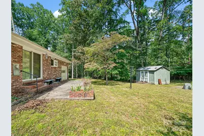 631 Macedonia Road, Asheville, NC 28804 - Photo 9