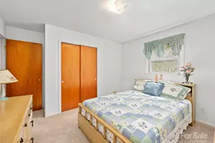 631 Macedonia Rd, Asheville, NC 28804 - Photo 27